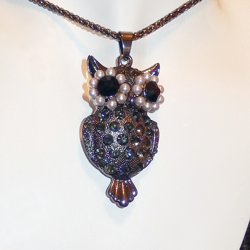 Betsey Johnson Owl Sweater Pendant